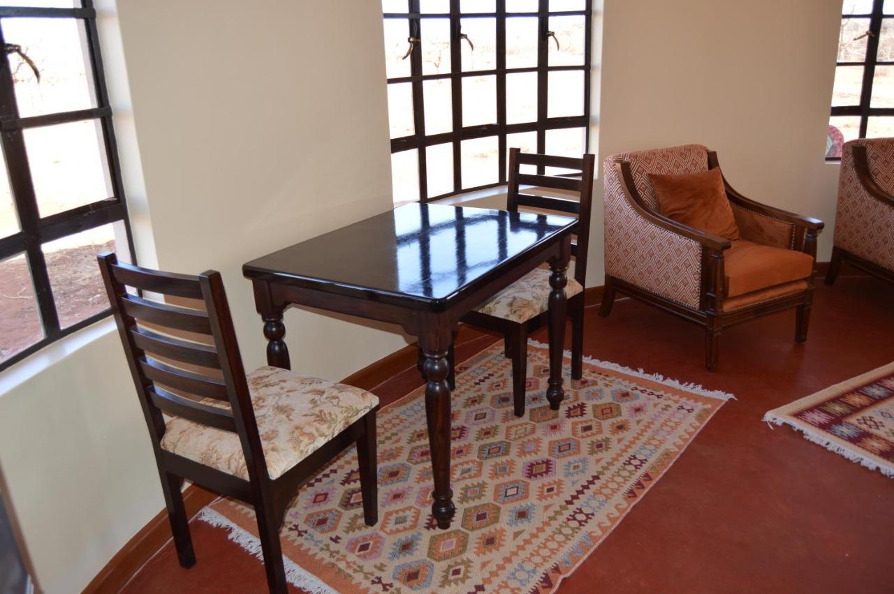 Wild Amboseli Ndovu Cottage. Εξωτερικό φωτογραφία