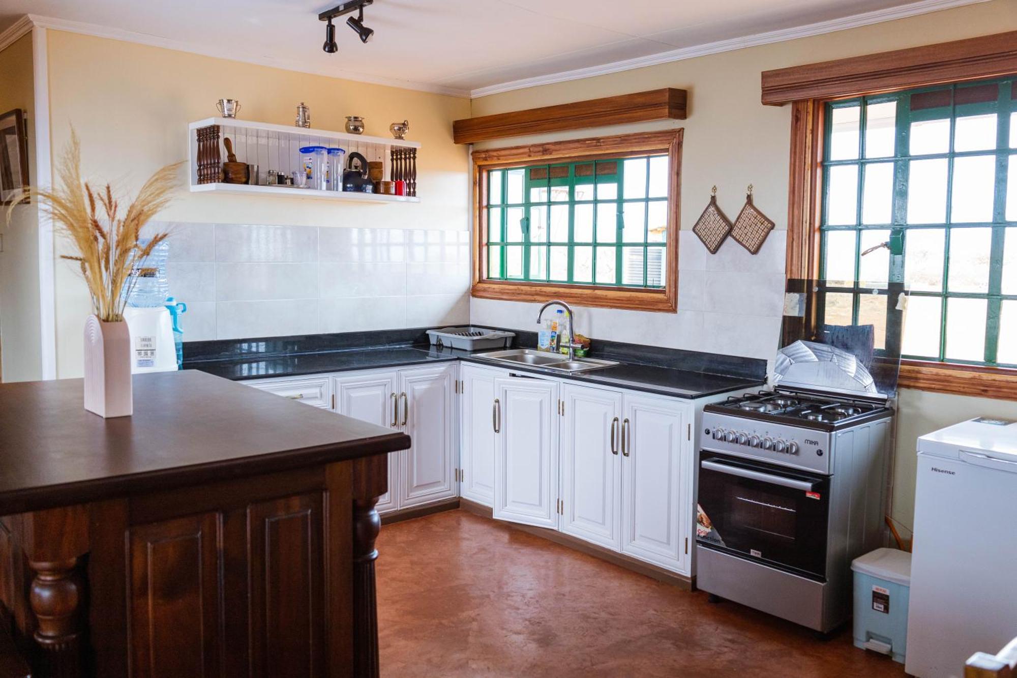 Wild Amboseli Ndovu Cottage. Εξωτερικό φωτογραφία